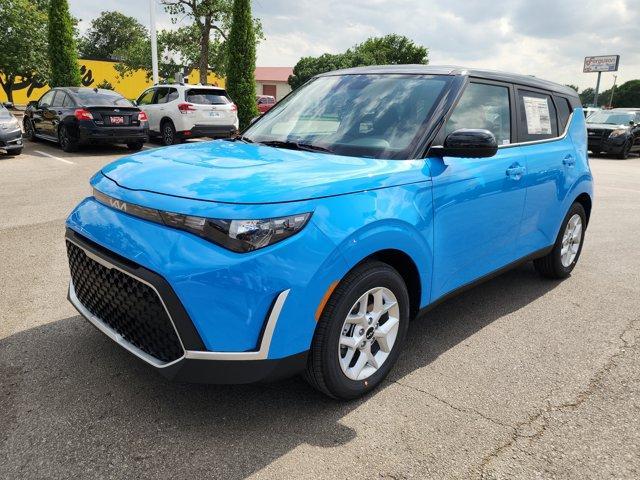 new 2025 Kia Soul car, priced at $23,360