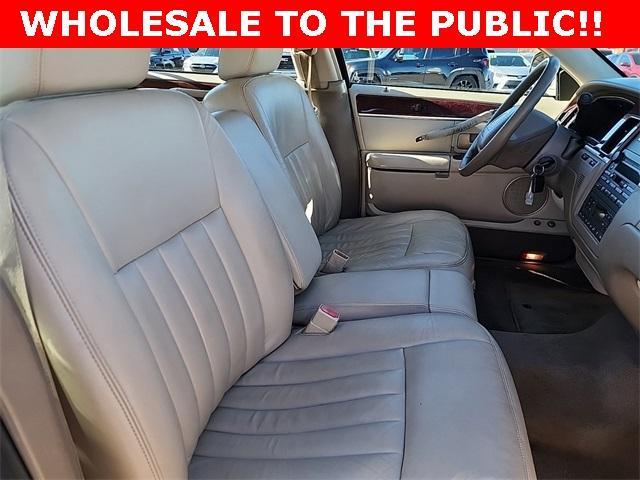 used 2003 Lincoln Town Car car, priced at $5,500