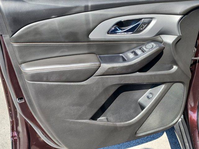 used 2020 Chevrolet Traverse car, priced at $10,000