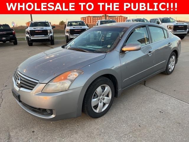 used 2008 Nissan Altima car, priced at $5,000