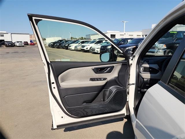 new 2025 Subaru Forester car, priced at $32,014