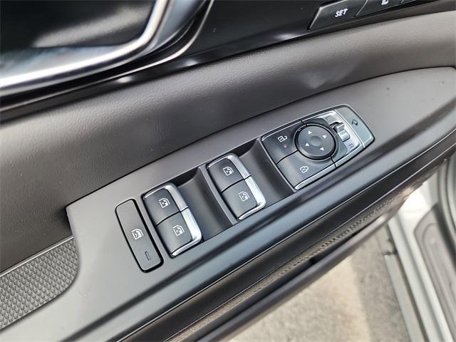 new 2026 Kia Carnival car, priced at $50,621