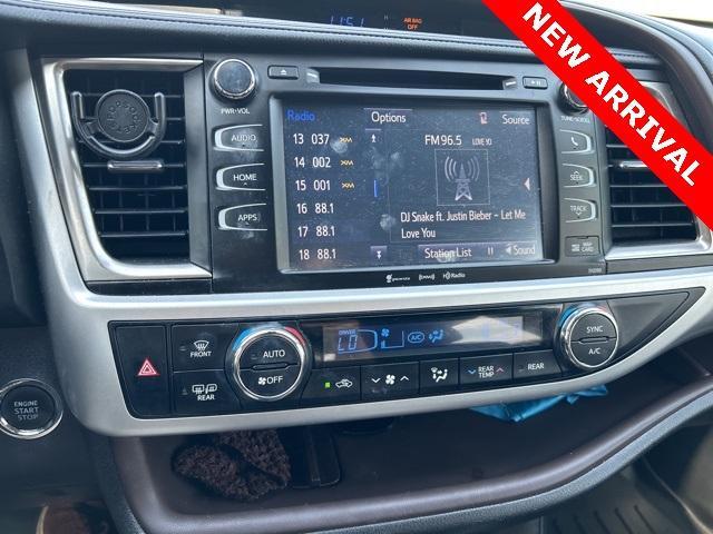 used 2019 Toyota Highlander car, priced at $24,000