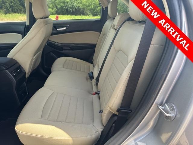 used 2021 Ford Edge car, priced at $18,000