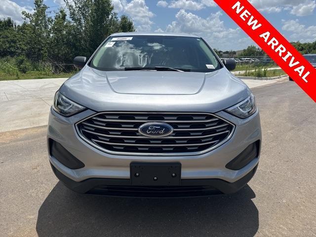 used 2021 Ford Edge car, priced at $18,000
