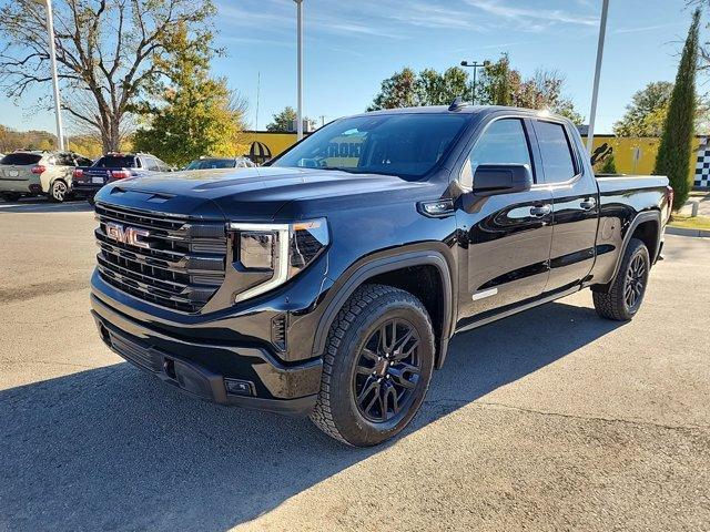 new 2025 GMC Sierra 1500 car, priced at $52,470