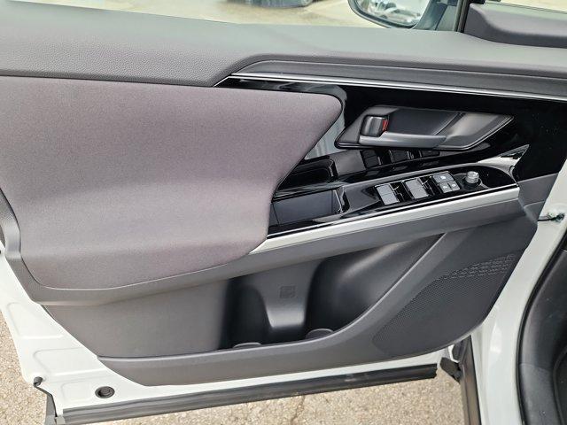 new 2025 Subaru Solterra car, priced at $37,402