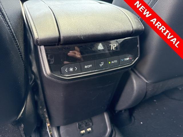 used 2021 Toyota Highlander car, priced at $35,000