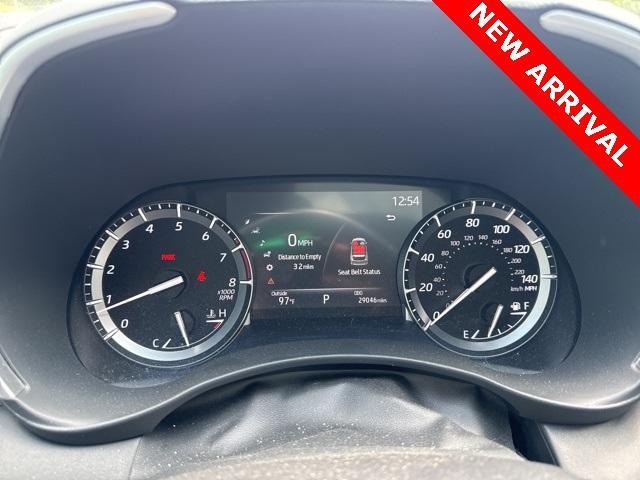used 2021 Toyota Highlander car, priced at $35,000