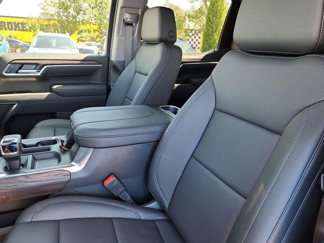 new 2025 GMC Sierra 1500 car, priced at $54,525