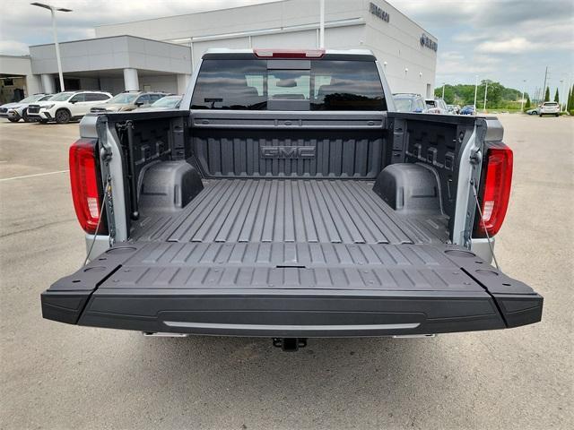 new 2025 GMC Sierra 1500 car, priced at $55,820