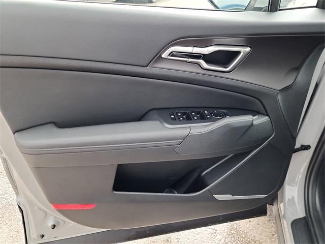 new 2026 Kia Sportage car, priced at $29,765