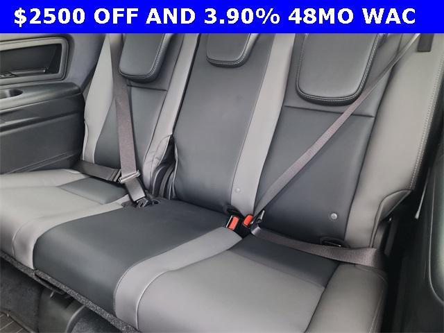 new 2025 Subaru Ascent car, priced at $43,996