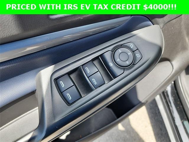 used 2022 Chevrolet Bolt EUV car, priced at $14,000