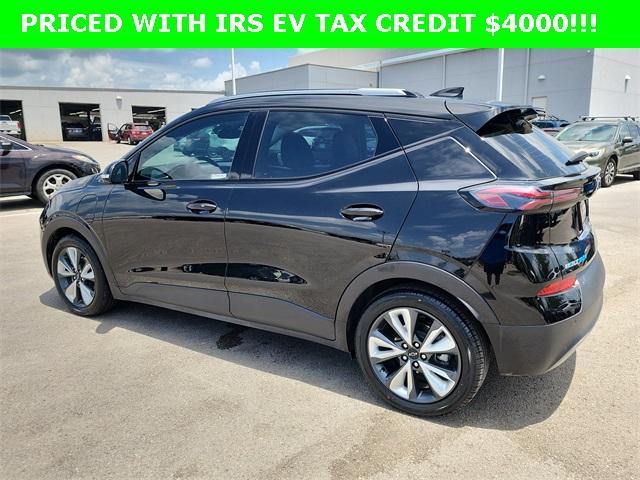 used 2022 Chevrolet Bolt EUV car, priced at $14,000