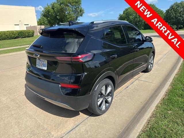 used 2022 Chevrolet Bolt EUV car, priced at $17,000