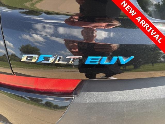 used 2022 Chevrolet Bolt EUV car, priced at $17,000