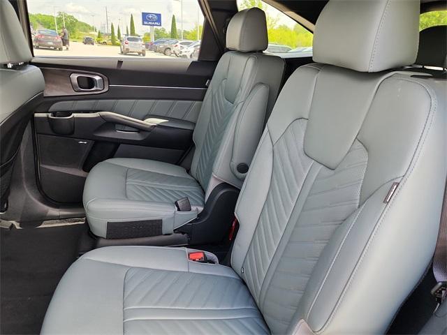 new 2025 Kia Sorento car, priced at $43,338