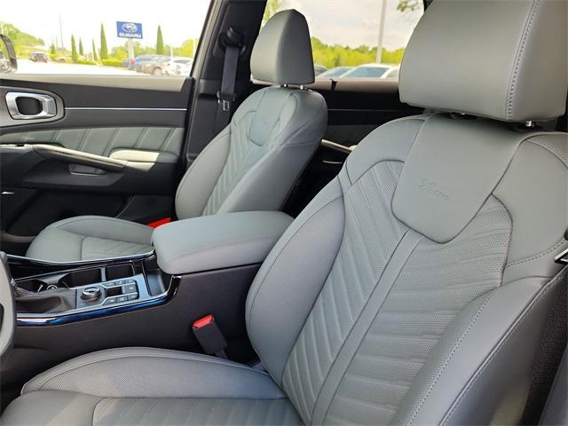 new 2025 Kia Sorento car, priced at $43,338