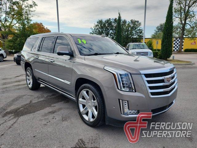 used 2019 Cadillac Escalade ESV car, priced at $25,000