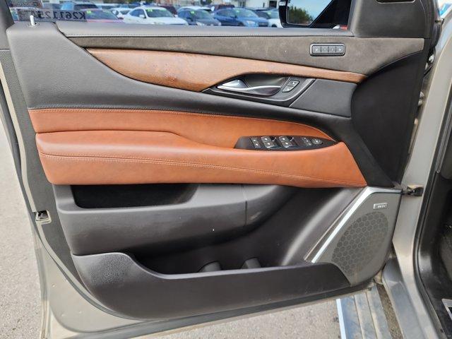 used 2019 Cadillac Escalade ESV car, priced at $25,000