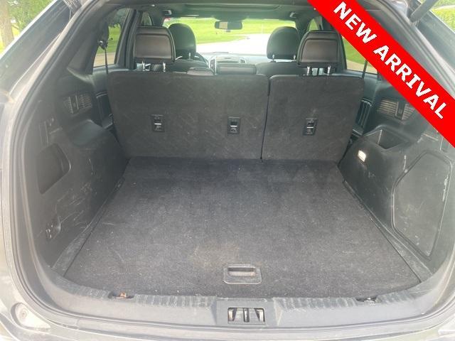 used 2019 Ford Edge car, priced at $18,000