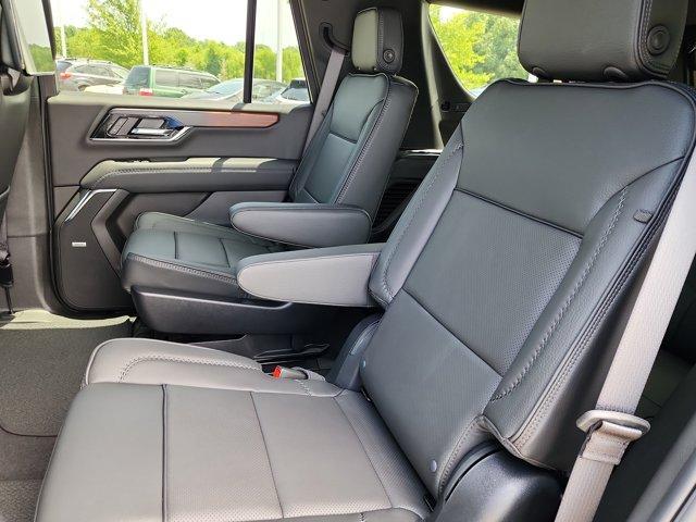 new 2025 GMC Yukon car, priced at $90,328