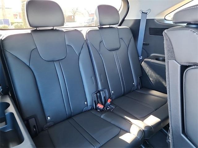 new 2025 Kia Sorento car, priced at $30,875