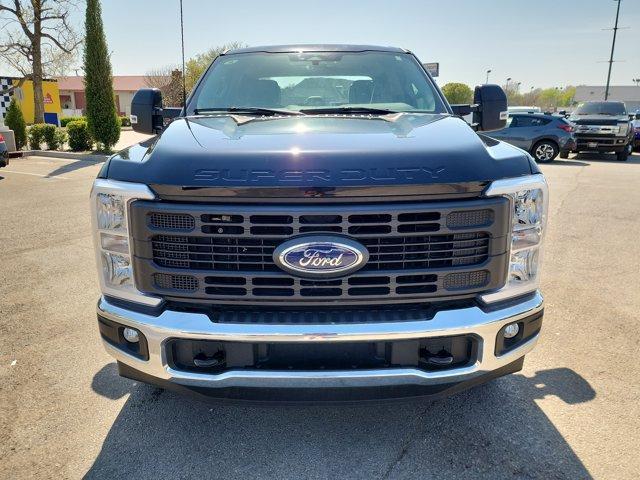 used 2023 Ford F-350 car, priced at $40,000