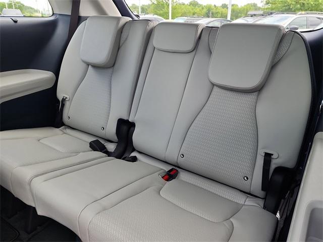 new 2026 Kia Carnival car, priced at $51,025