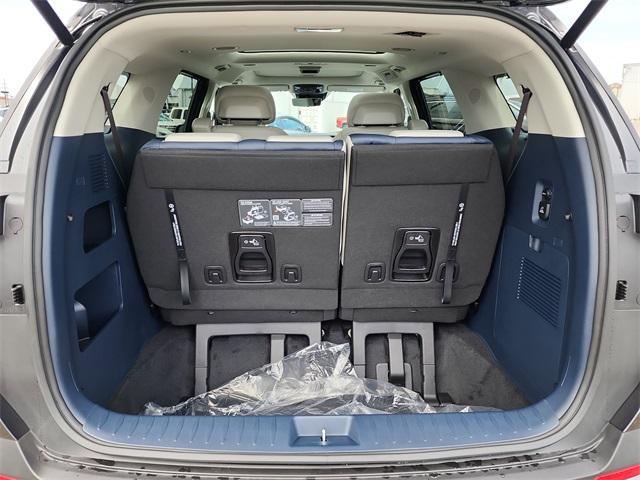 new 2026 Kia Carnival car, priced at $51,025