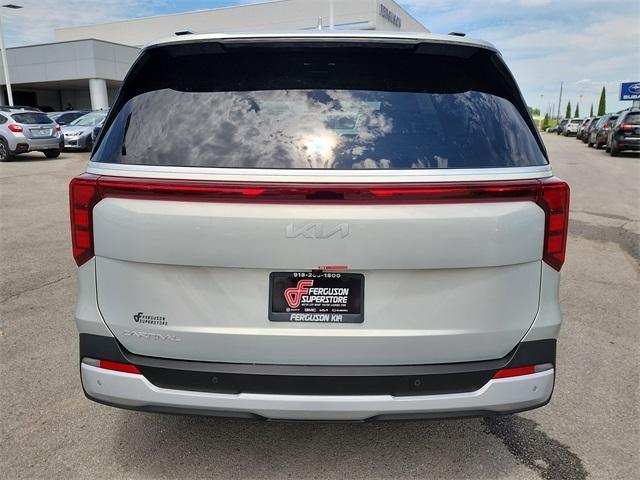 new 2025 Kia Carnival car, priced at $41,275