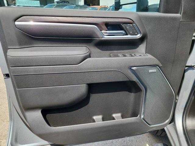 new 2025 GMC Sierra 2500 car, priced at $75,625
