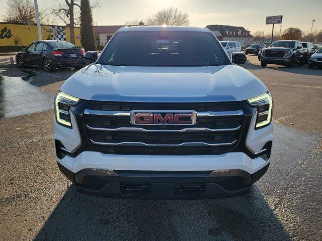 new 2025 GMC Terrain car, priced at $32,066