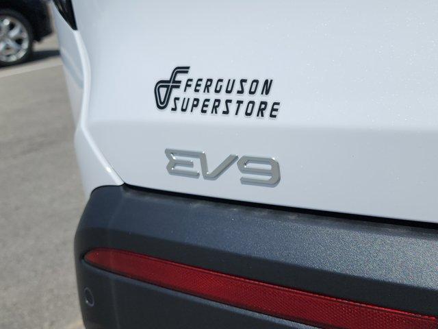 new 2026 Kia EV9 car, priced at $60,585