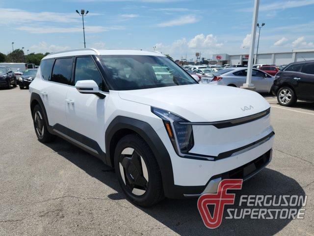 new 2026 Kia EV9 car, priced at $60,585