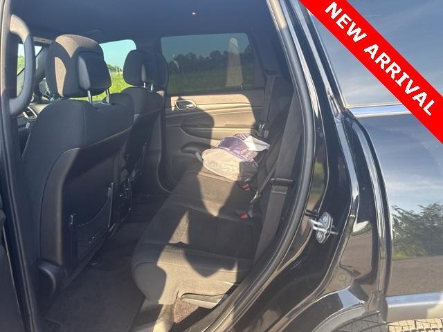 used 2017 Jeep Grand Cherokee car, priced at $10,500