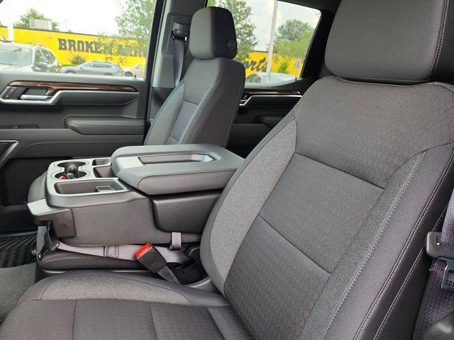 new 2026 GMC Sierra 1500 car, priced at $44,815