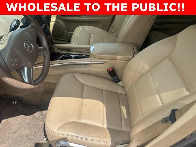 used 2011 Mercedes-Benz M-Class car, priced at $9,000
