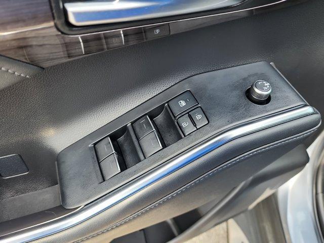 used 2022 Toyota Highlander car, priced at $39,500
