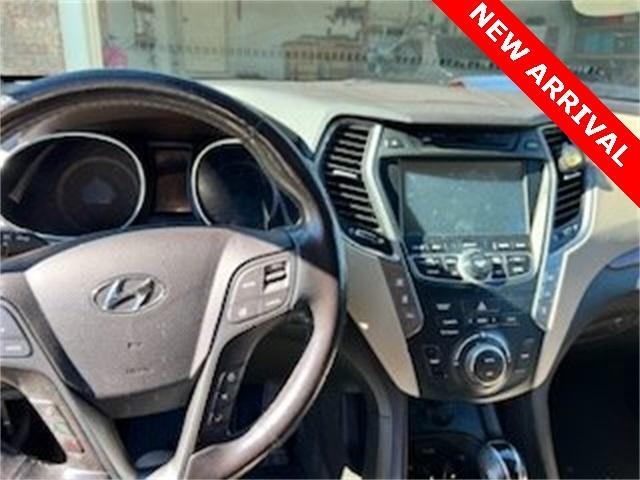 used 2015 Hyundai Santa Fe car, priced at $11,000