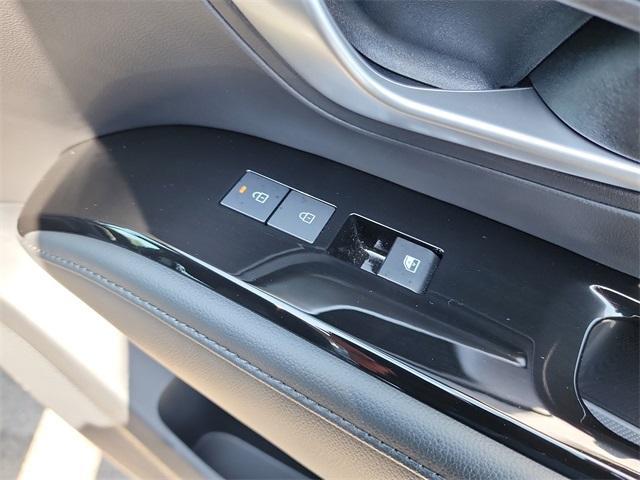 used 2025 Hyundai SANTA CRUZ car, priced at $35,000