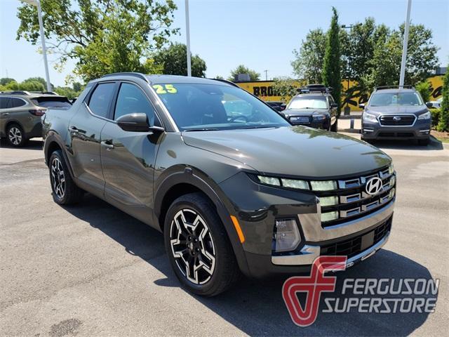 used 2025 Hyundai SANTA CRUZ car, priced at $35,000
