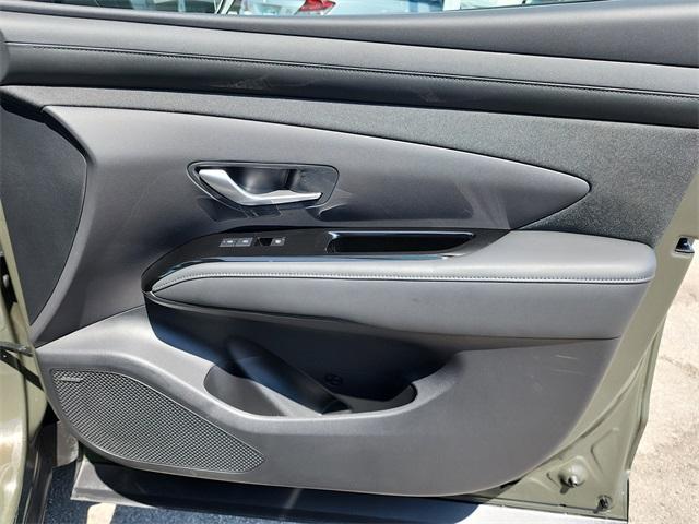 used 2025 Hyundai SANTA CRUZ car, priced at $35,000