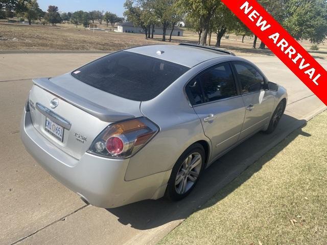 used 2012 Nissan Altima car, priced at $6,000