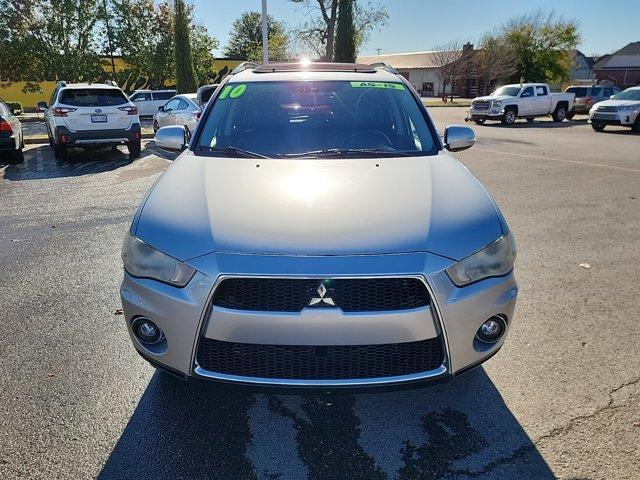 used 2010 Mitsubishi Outlander car, priced at $5,500