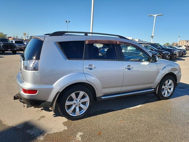 used 2010 Mitsubishi Outlander car, priced at $5,500