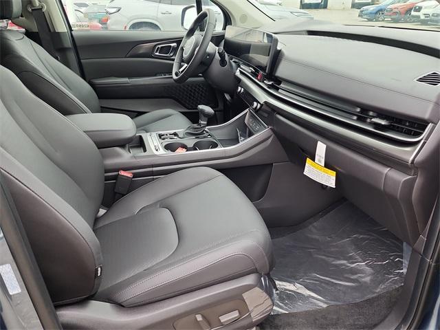 new 2026 Kia Carnival car, priced at $52,430