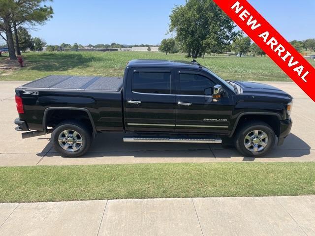 used 2015 GMC Sierra 2500 car, priced at $30,000