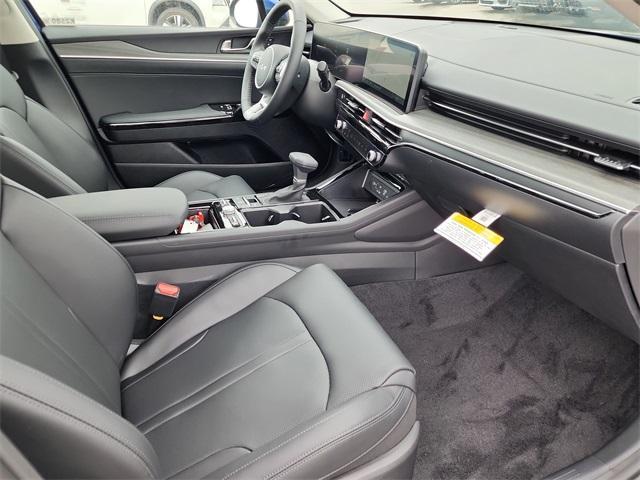 new 2025 Kia K5 car, priced at $31,430